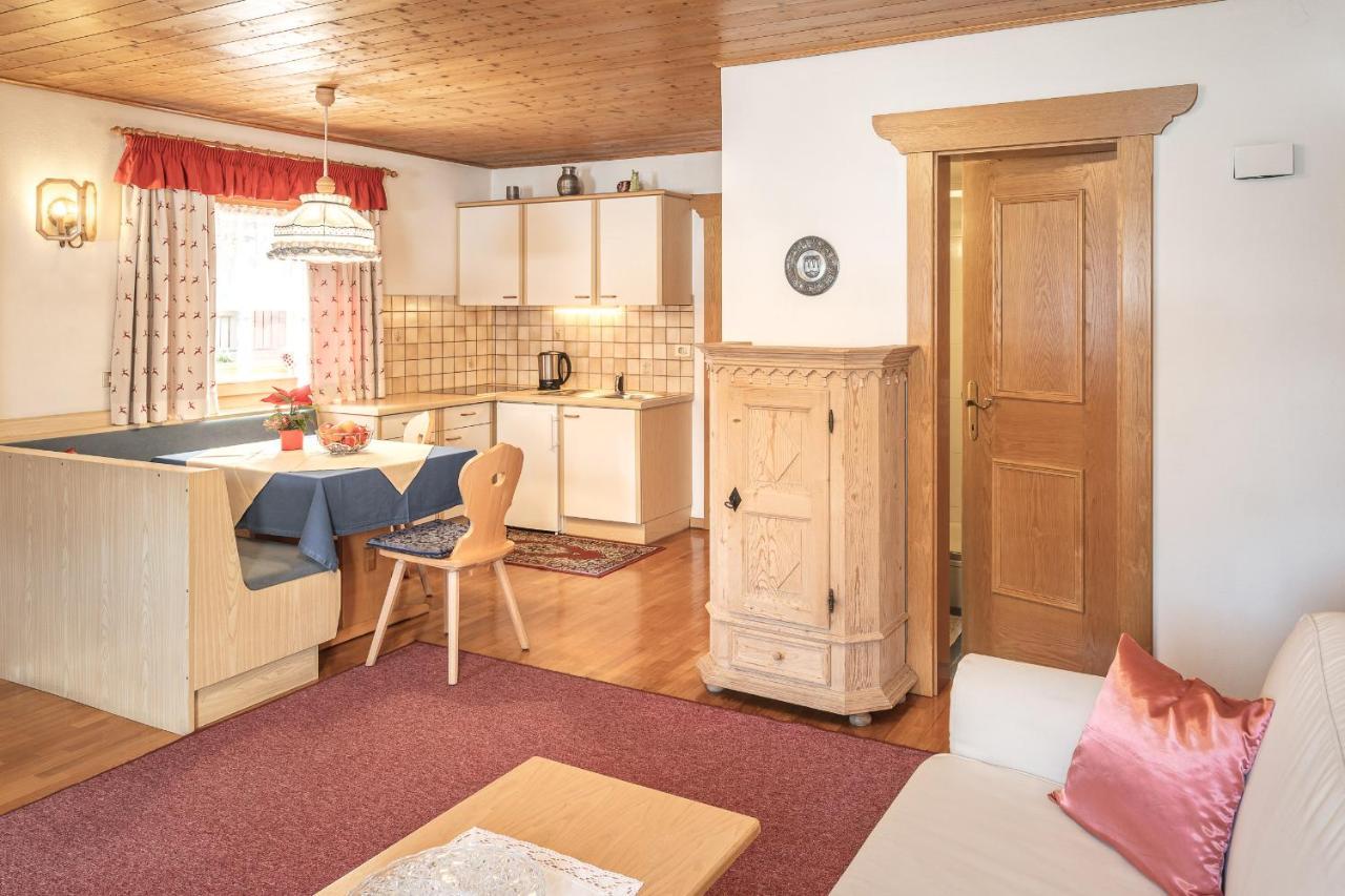 App. Promberger Apartment San Lorenzo di Sebato Luaran gambar