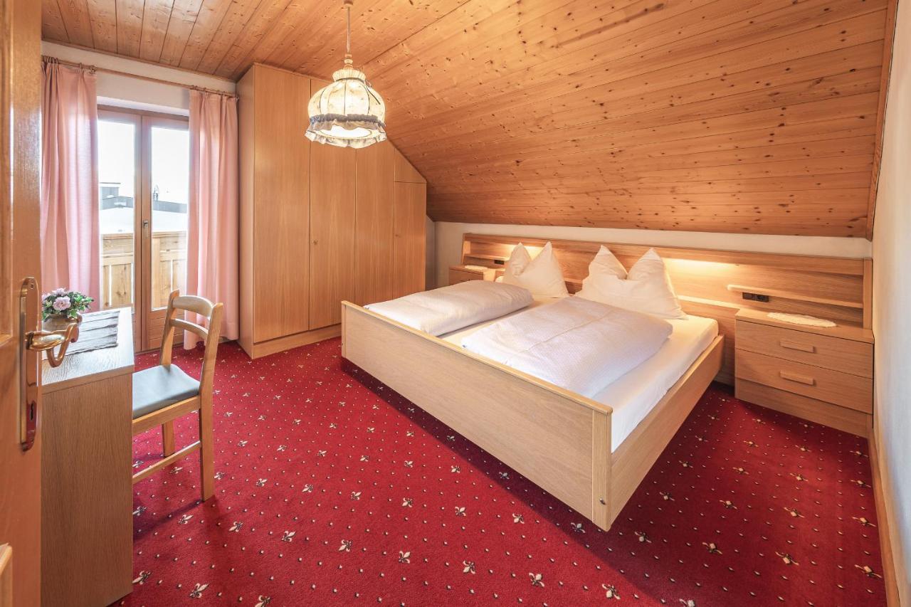 App. Promberger Apartment San Lorenzo di Sebato Luaran gambar